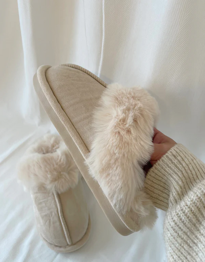 BearHug Coziness Flats